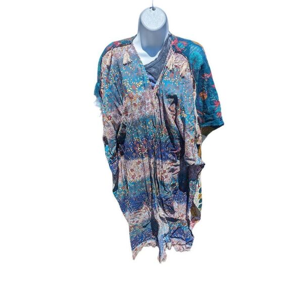 Aratta Silent Journey Fields of Happiness Boho Tasseled Kimono - Picture 5 of 12